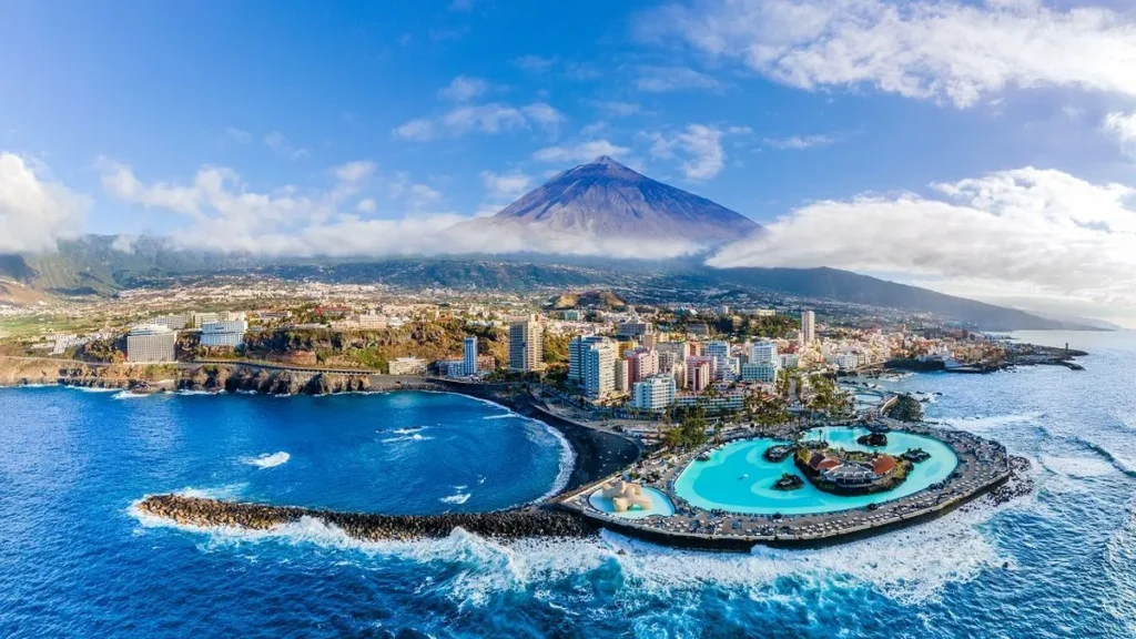 Spain Winter Travel Guide – Tenerife in the Canary Islands with Mount Teide and coastal beaches