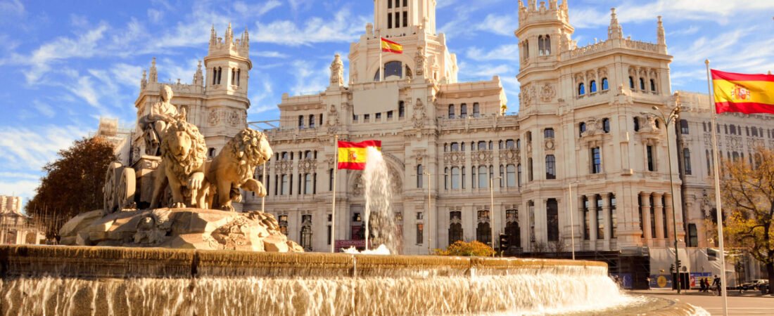 Madrid Winter Travel Guide 2025: Best Things to Do, See & Eat